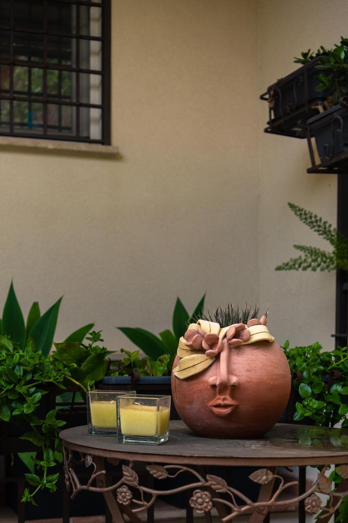 Guest House Antichi Ulivi Мондело Екстериор снимка